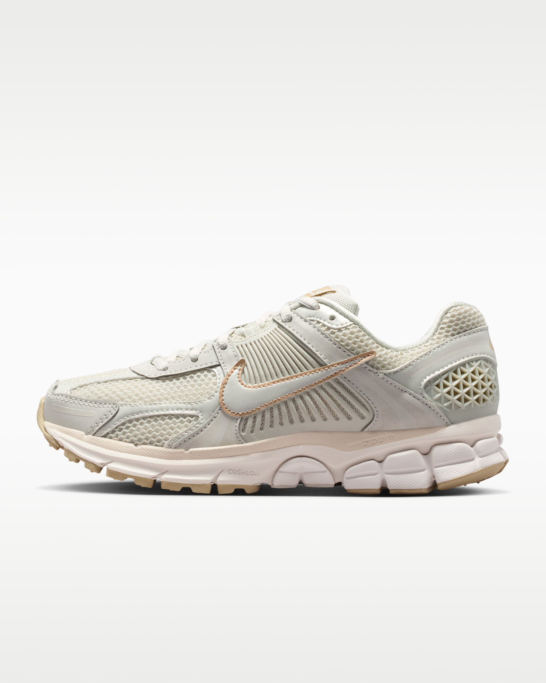 Nike Zoom Vomero 5 Women's Shoes with Reflective Accents. Nike JP